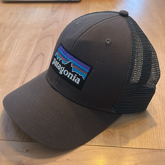 Grey Patagonia Hat - Picture 2 of 8